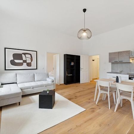 Center Wien Designer Central Modern Apartment エクステリア 写真