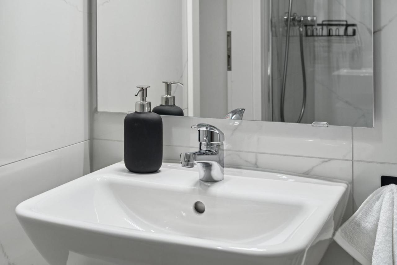 Center Wien Designer Central Modern Apartment エクステリア 写真