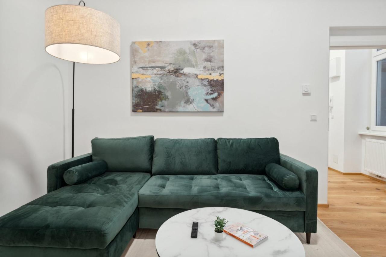 Center Wien Designer Central Modern Apartment エクステリア 写真