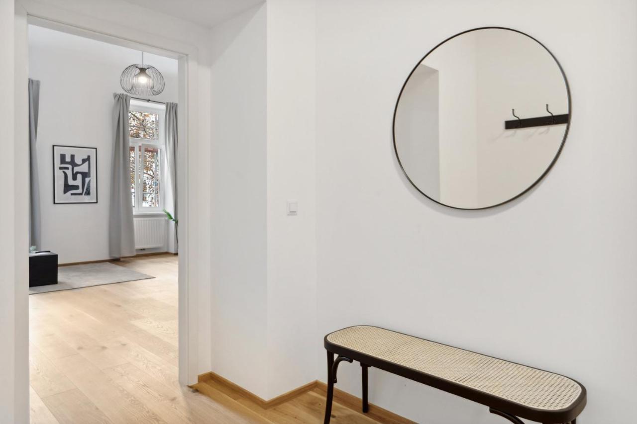 Center Wien Designer Central Modern Apartment エクステリア 写真