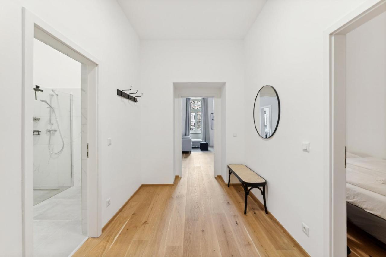 Center Wien Designer Central Modern Apartment エクステリア 写真